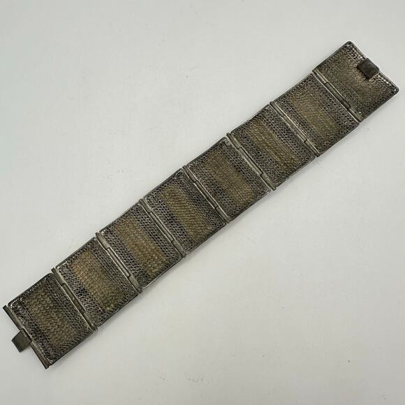 Antique Chinese silver filigree Scrimshaw etched woman ox bone panel bracelet - Picture 8 of 12